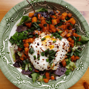 Family-friendly Power Bowl with egg